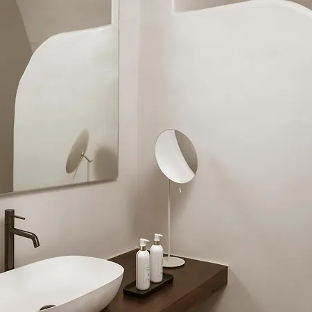 Aqua Luxury By Nomee Hospitality Group Aparthotel Imerovigli (Santorini)