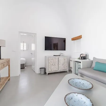 Апарт-отель Aqua Luxury By Nomee Hospitality Group